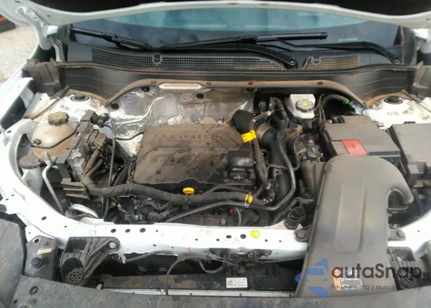 2024 Chevrolet Trax Fwd Lt z USA, uszkodzony, nr VIN KL77LHE2XRC031053